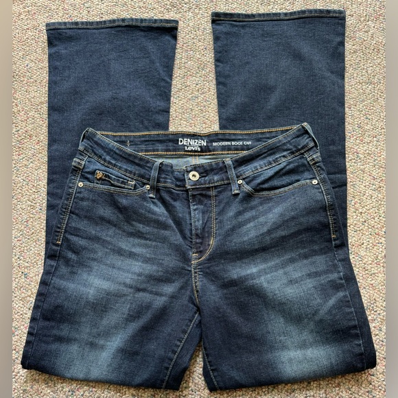 Denizen From Levi Modern Boot Cut Jeans: Size 8M 29x32: 3% Elastanne - Picture 2 of 5